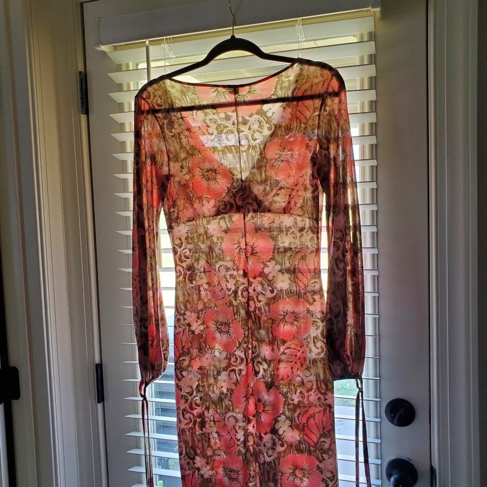 SilverGate Dress - Picture 4 of 6